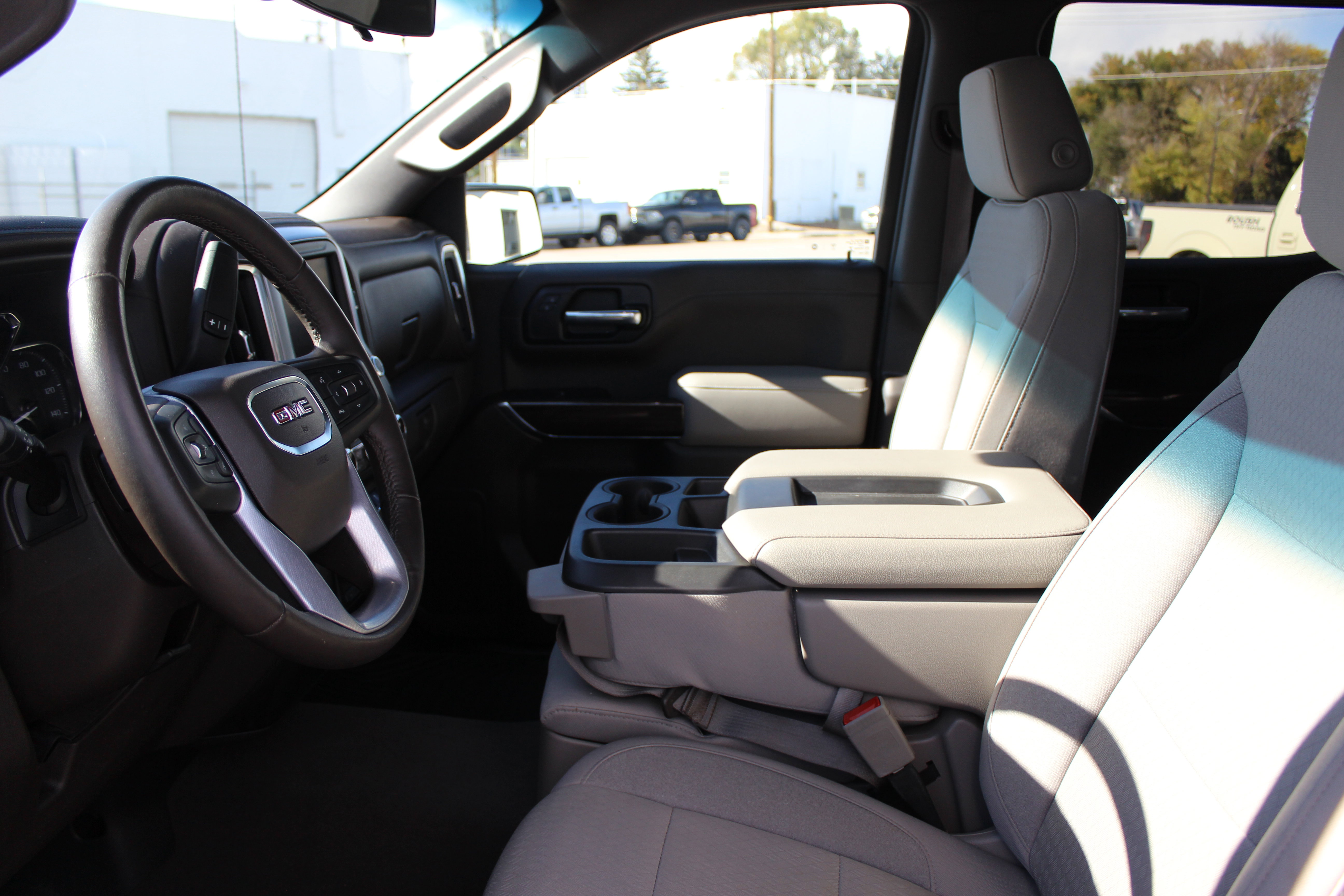 Used 2019 GMC Sierra 1500 SLE w/ SLE Value Package image 23