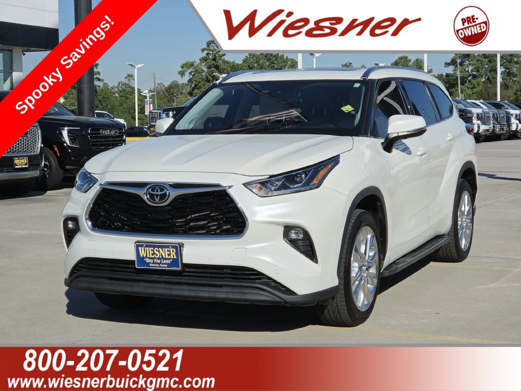 Used 2021 Toyota Highlander Limited FWD image 1