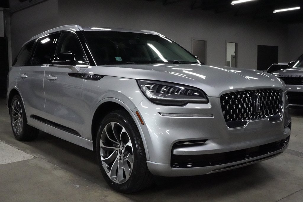 Used 2023 Lincoln Aviator Grand Touring AWD/4WD image 7
