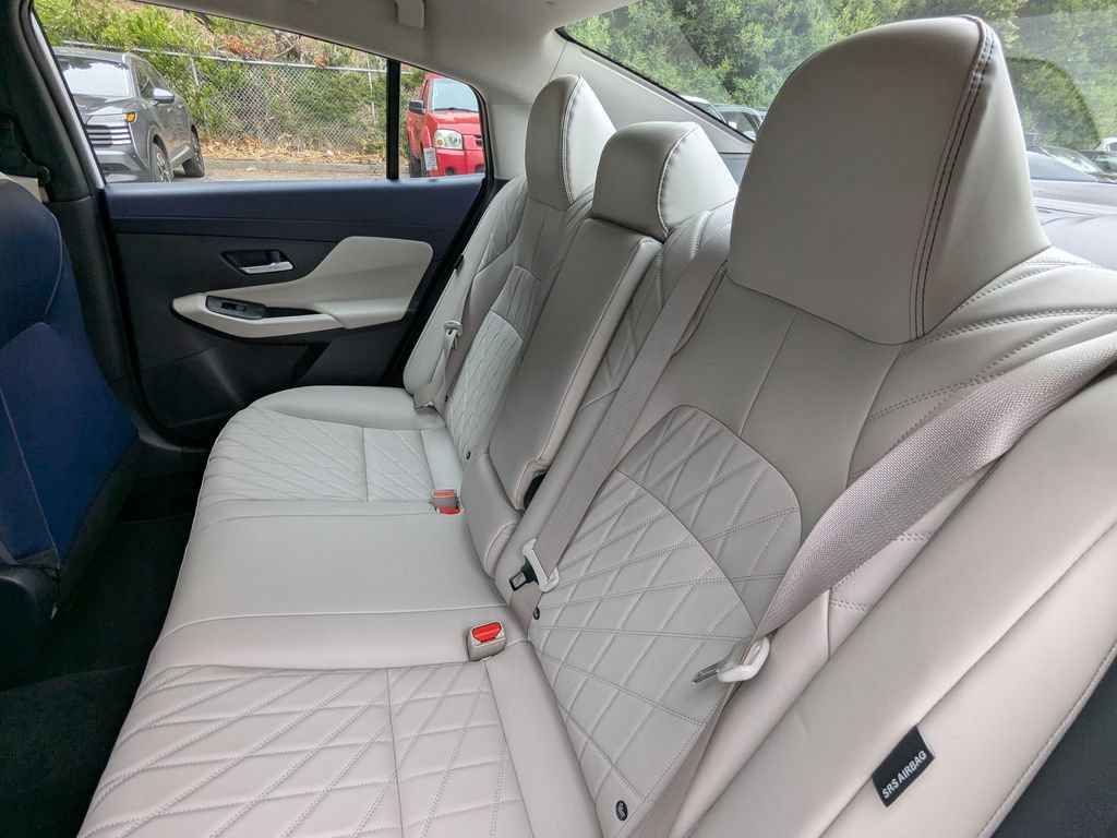 New 2026 Nissan Sentra SL w/ Floor Mat Package FWD image 24