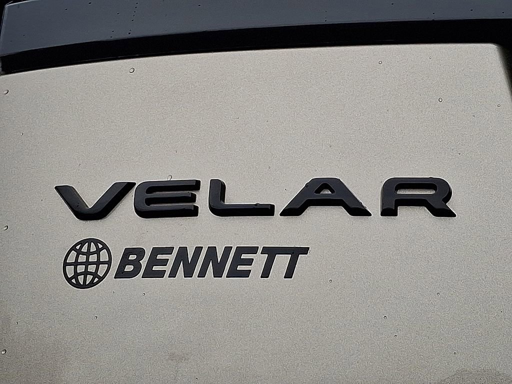 Certified 2026 Land Rover Range Rover Velar Dynamic SE AWD/4WD image 29
