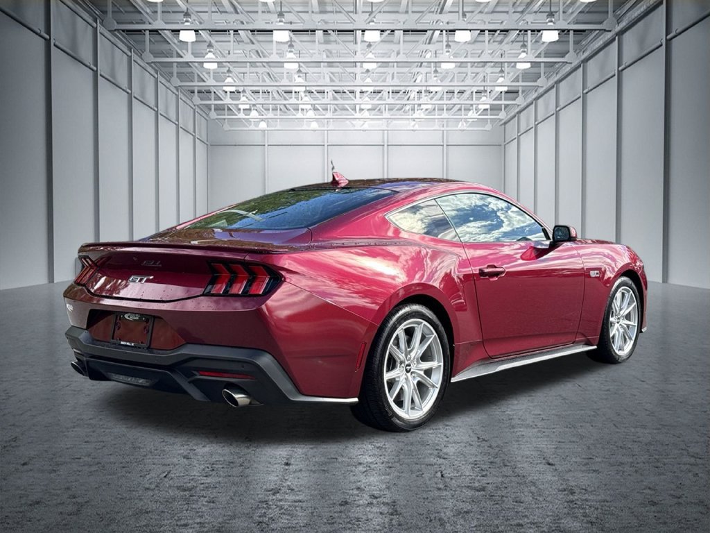 Used 2025 Ford Mustang GT Premium RWD image 9