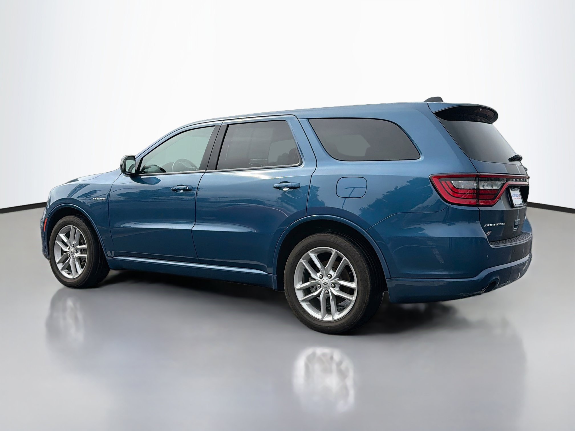 Used 2025 Dodge Durango R/T AWD/4WD image 4