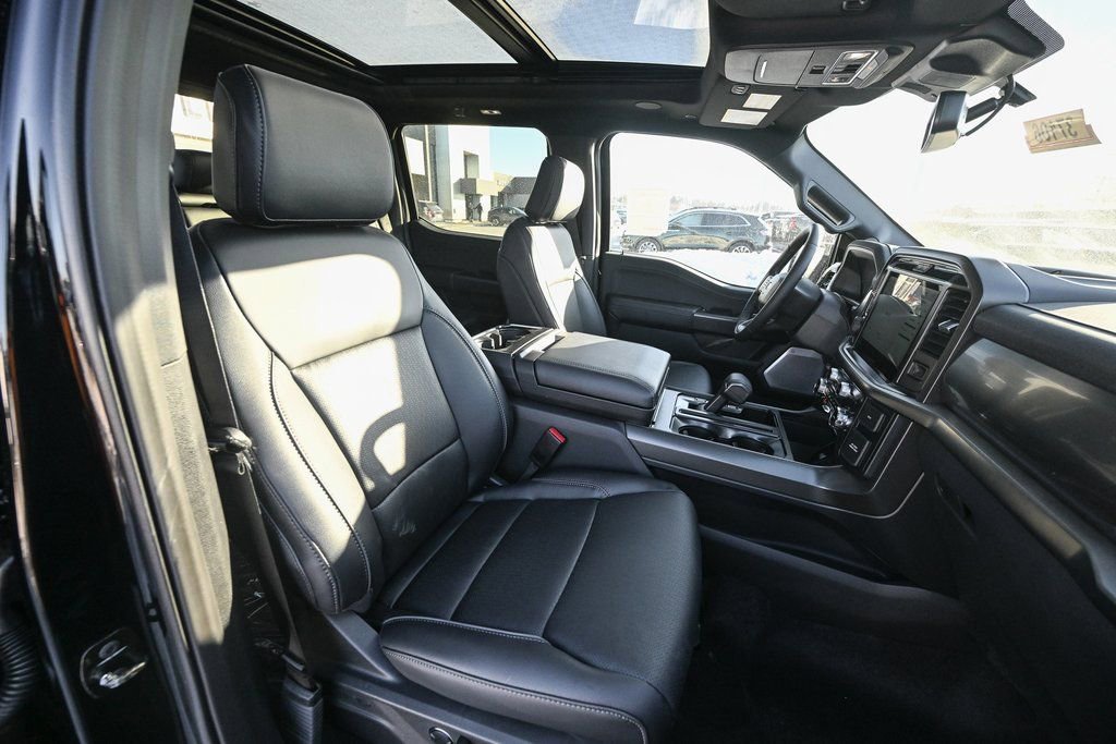 New 2026 Ford F150 Lariat w/ Equipment Group 502A High image 21