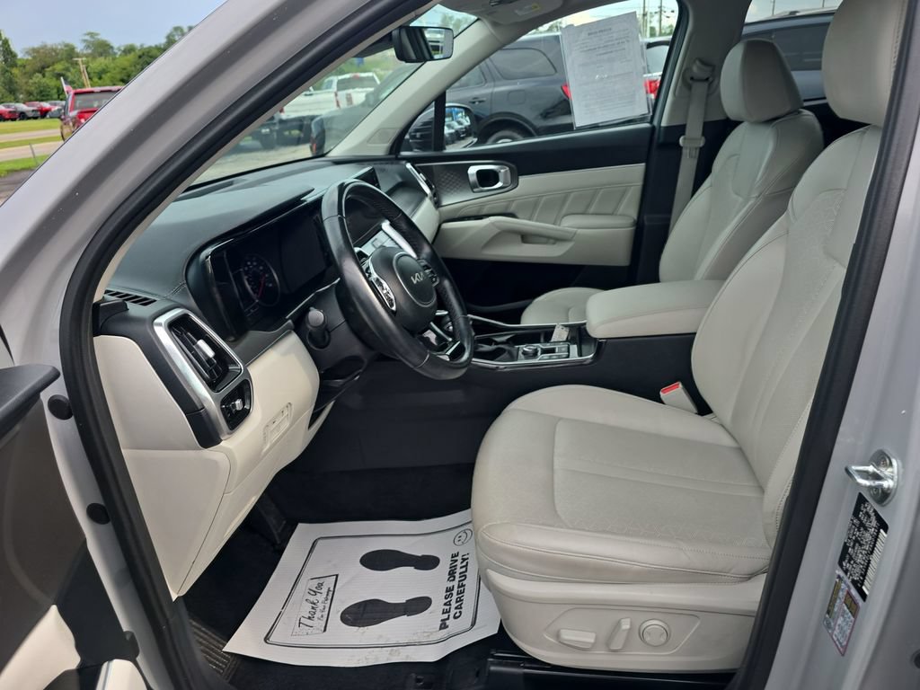 Used 2022 Kia Sorento SX AWD/4WD image 23