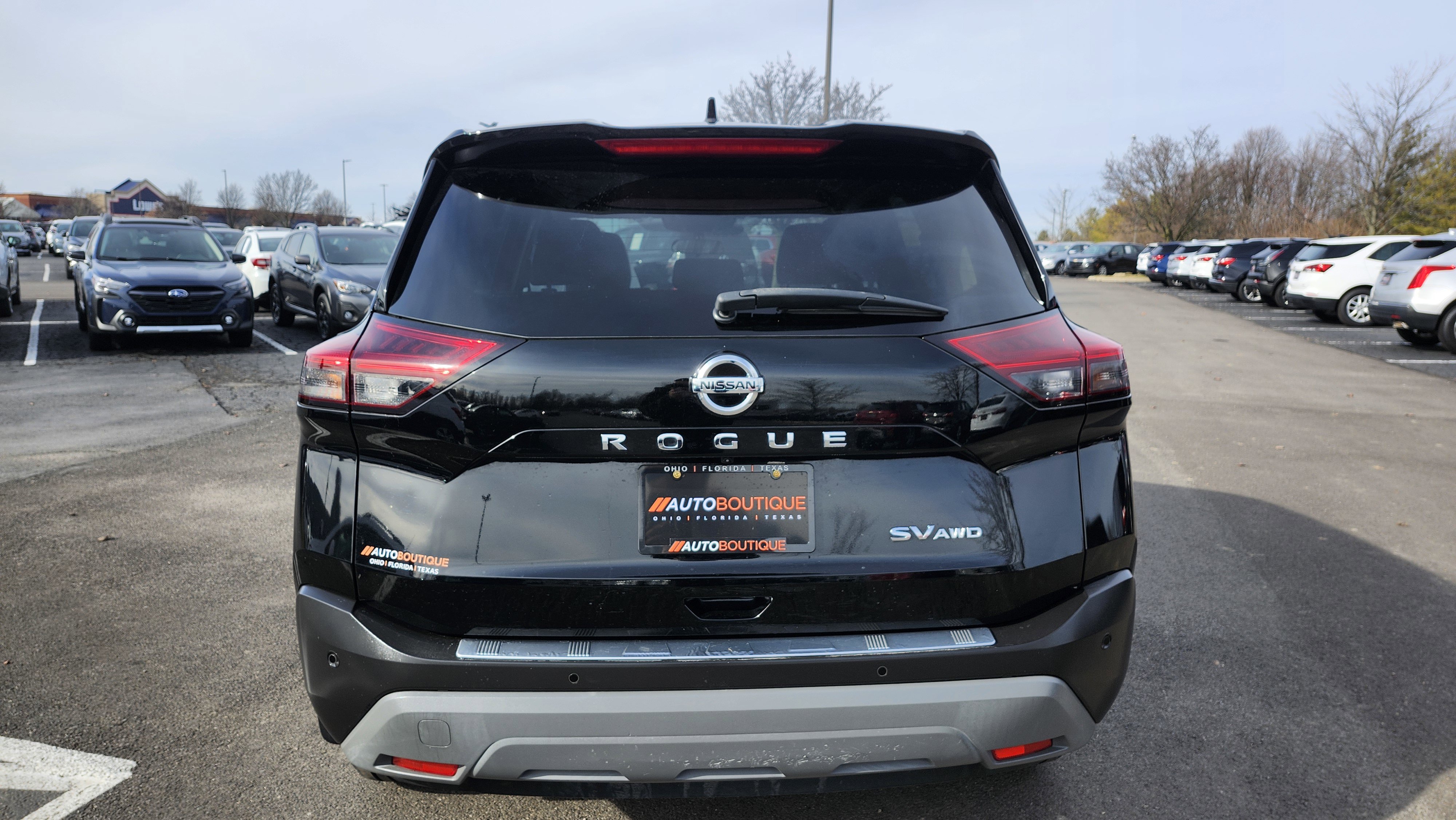 Used 2021 Nissan Rogue SV image 16