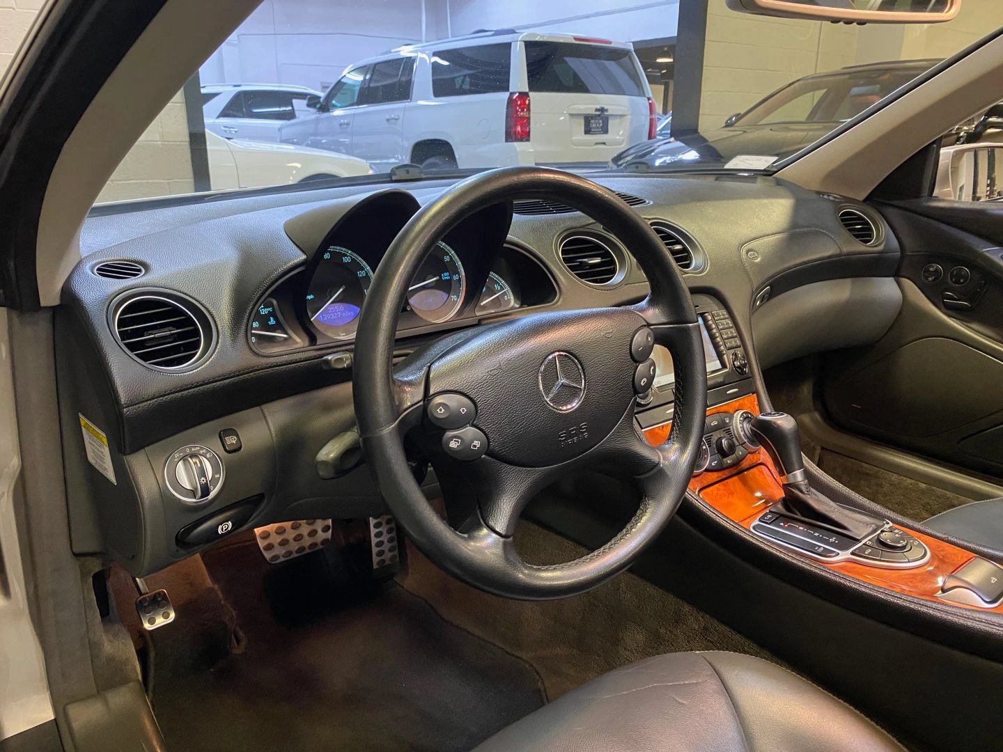 Used 2005 Mercedes-Benz SL 500 image 15