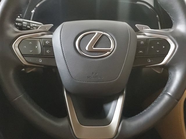 Used 2024 Lexus NX 350h AWD image 23