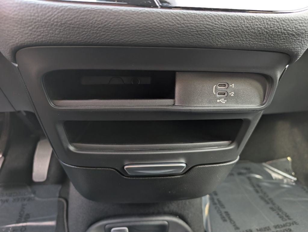 New 2026 Chrysler Pacifica Select image 28