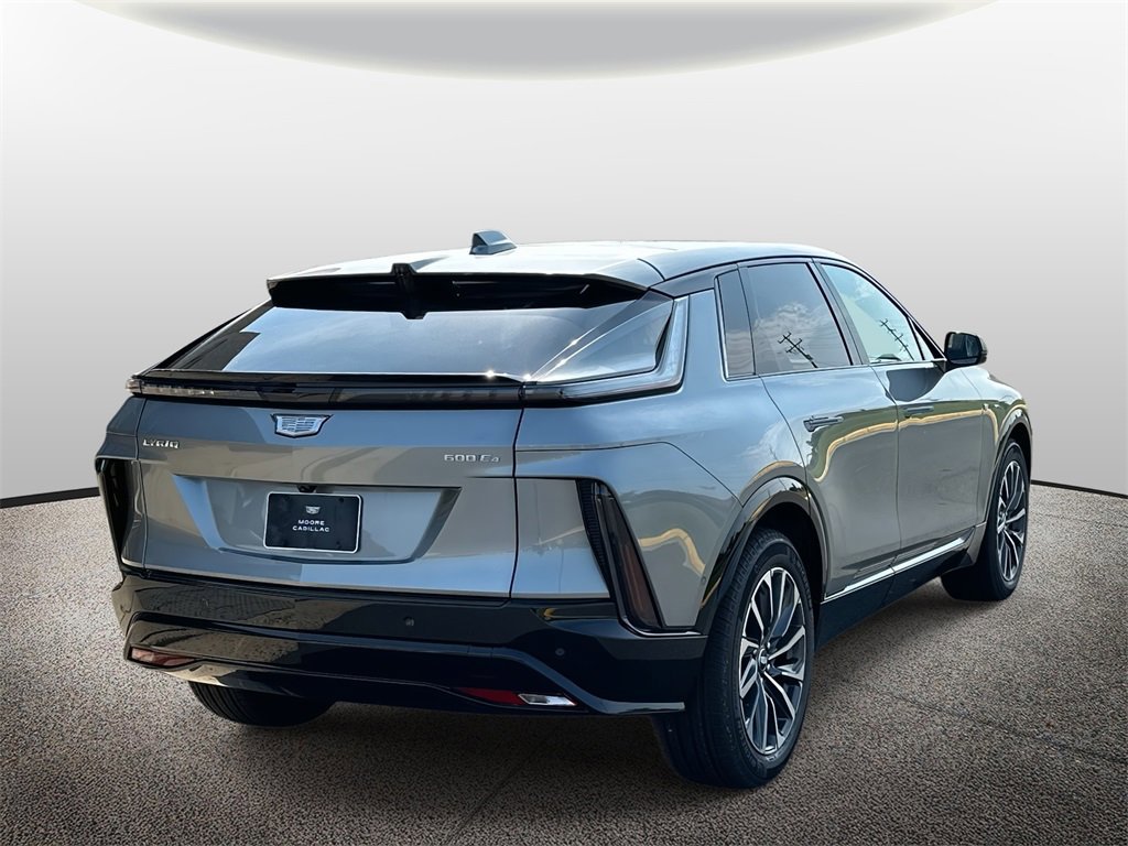 New 2025 Cadillac Lyriq Sport image 2