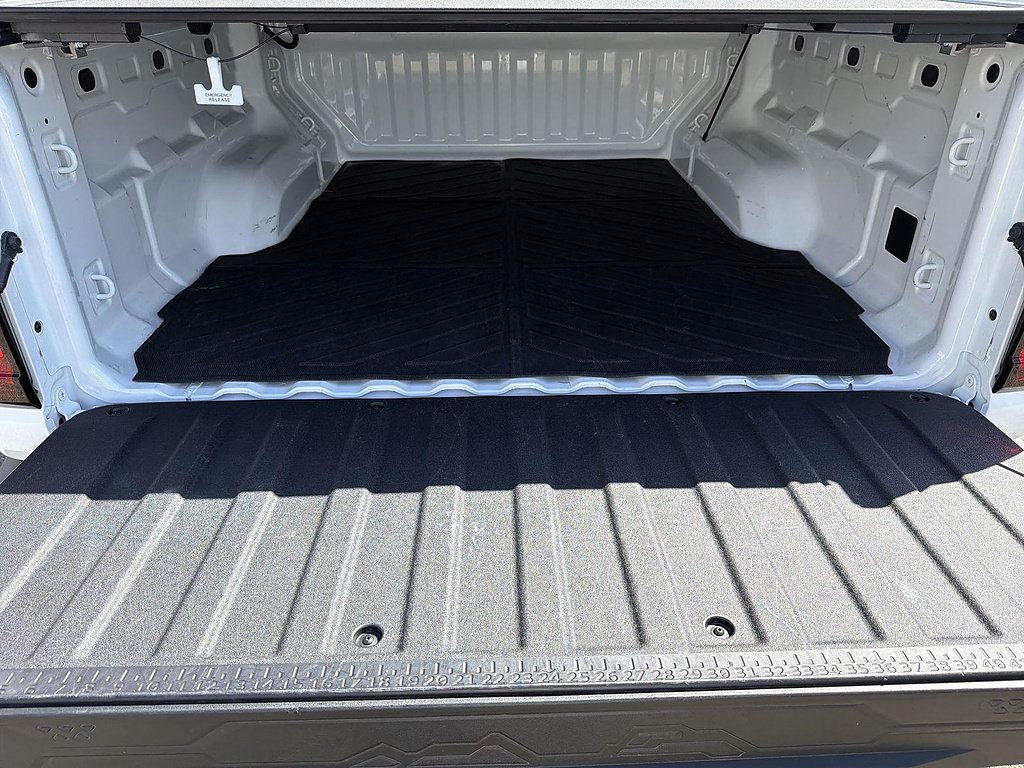 Used 2025 GMC Canyon Elevation AWD/4WD image 25