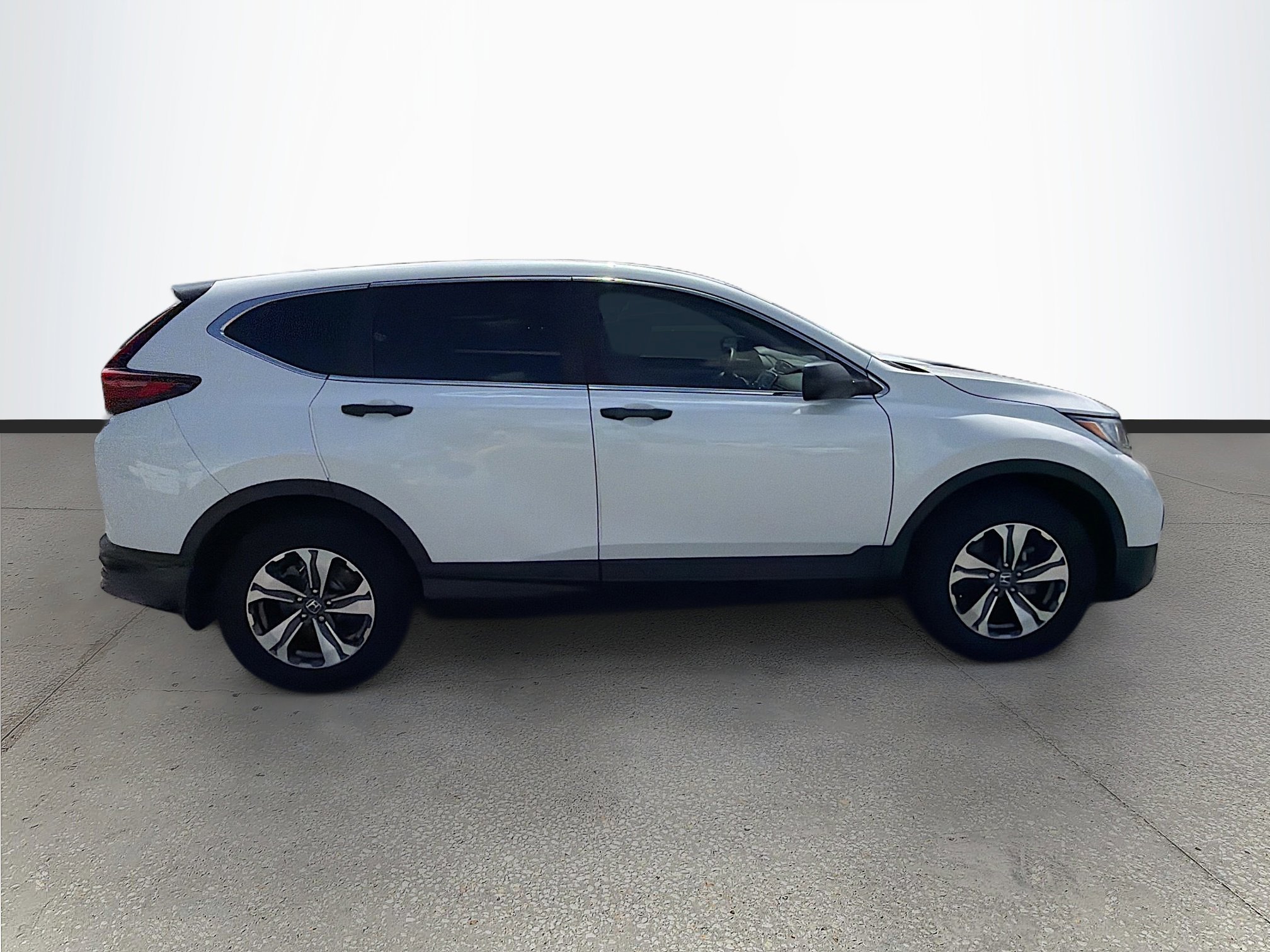 Used 2021 Honda CR-V LX image 2