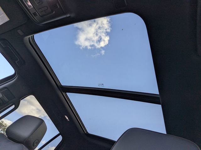 Used 2022 Chevrolet Tahoe RST w/ Sport Performance Package AWD/4WD image 25