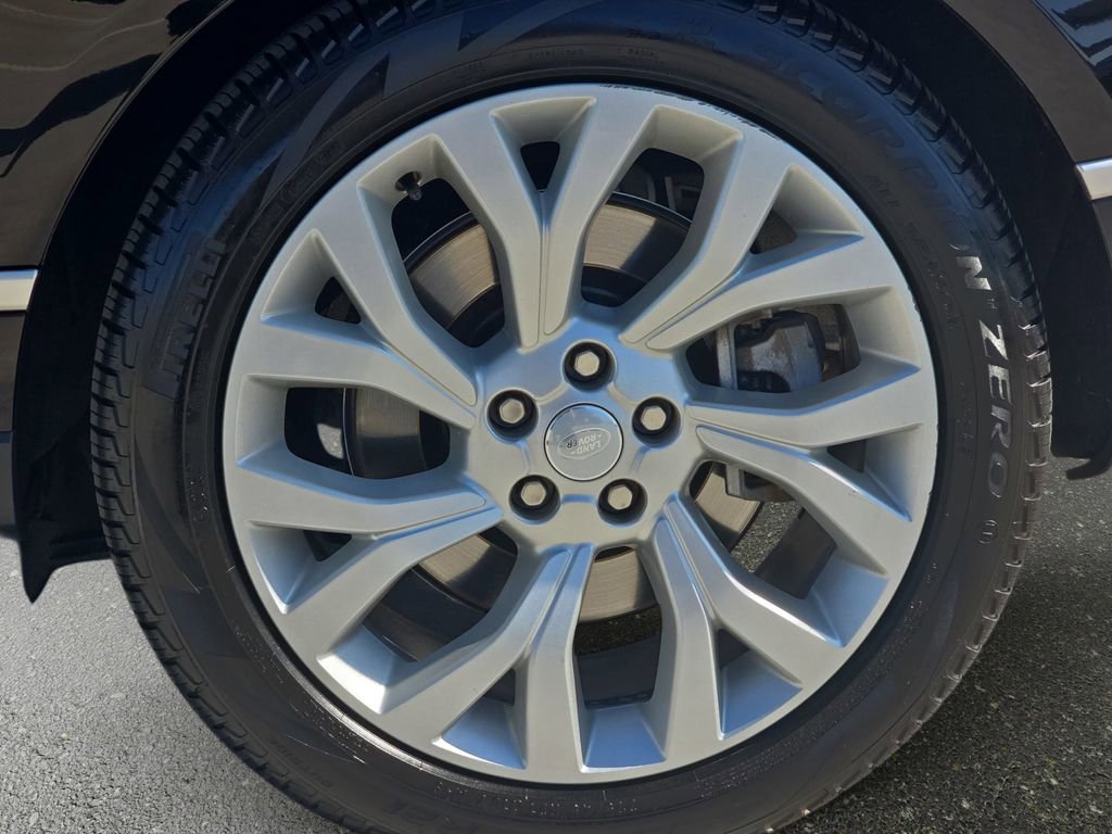 Certified 2021 Land Rover Range Rover Westminster Edition image 38