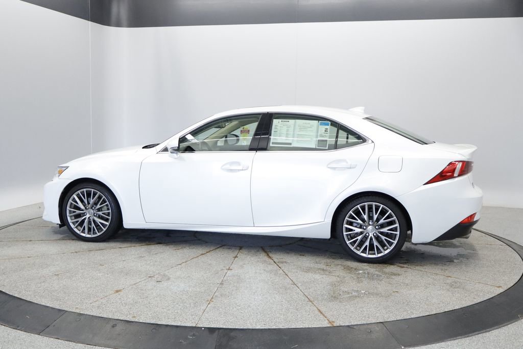 Used 2015 Lexus IS 250 RWD image 2
