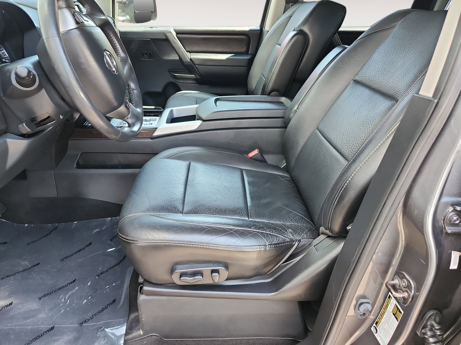 Used 2014 Nissan Titan SL w/ SL Max Utility Package AWD/4WD image 9