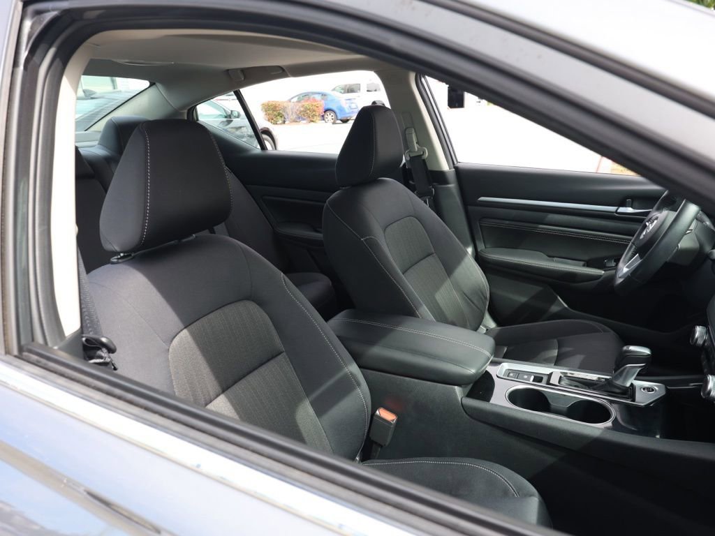 Used 2021 Nissan Altima 2.5 SV w/ SV Premium Package image 20