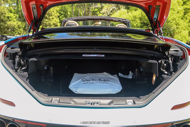 Used 2015 Ferrari California T RWD image 87