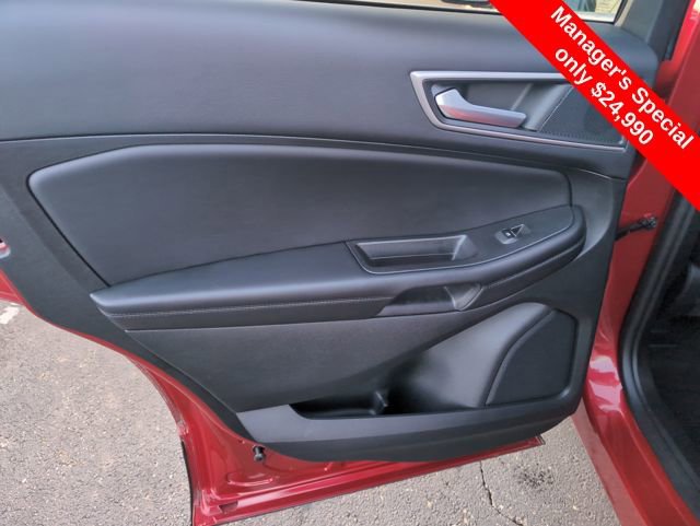 Used 2022 Ford Edge SEL w/ Convenience Package image 11