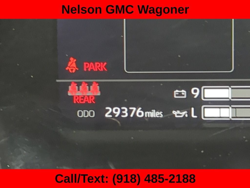 Used 2025 Toyota Tundra Platinum AWD/4WD image 27