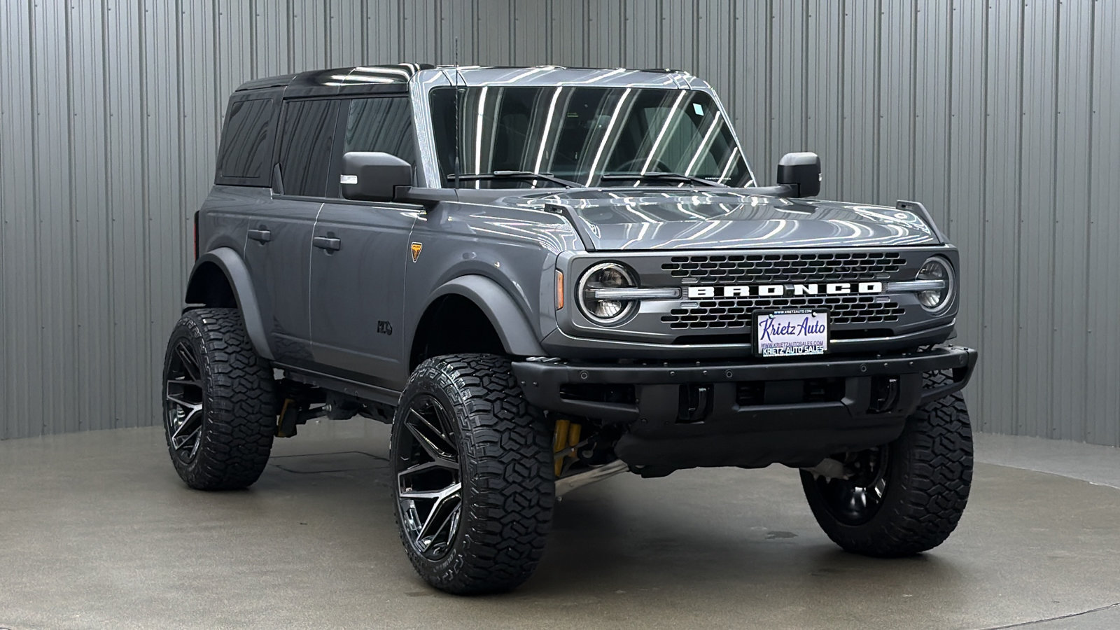 Used 2025 Ford Bronco Badlands AWD/4WD image 7