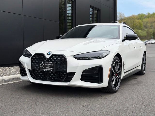Used 2023 BMW 430i Gran Coupe xDrive w/ M Sport Package AWD/4WD image 3