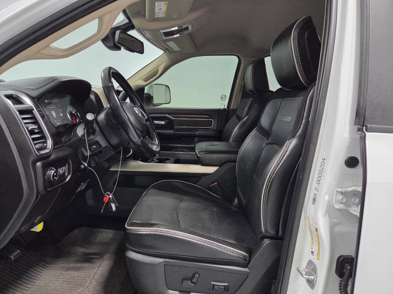 Used 2022 RAM 2500 Laramie image 10