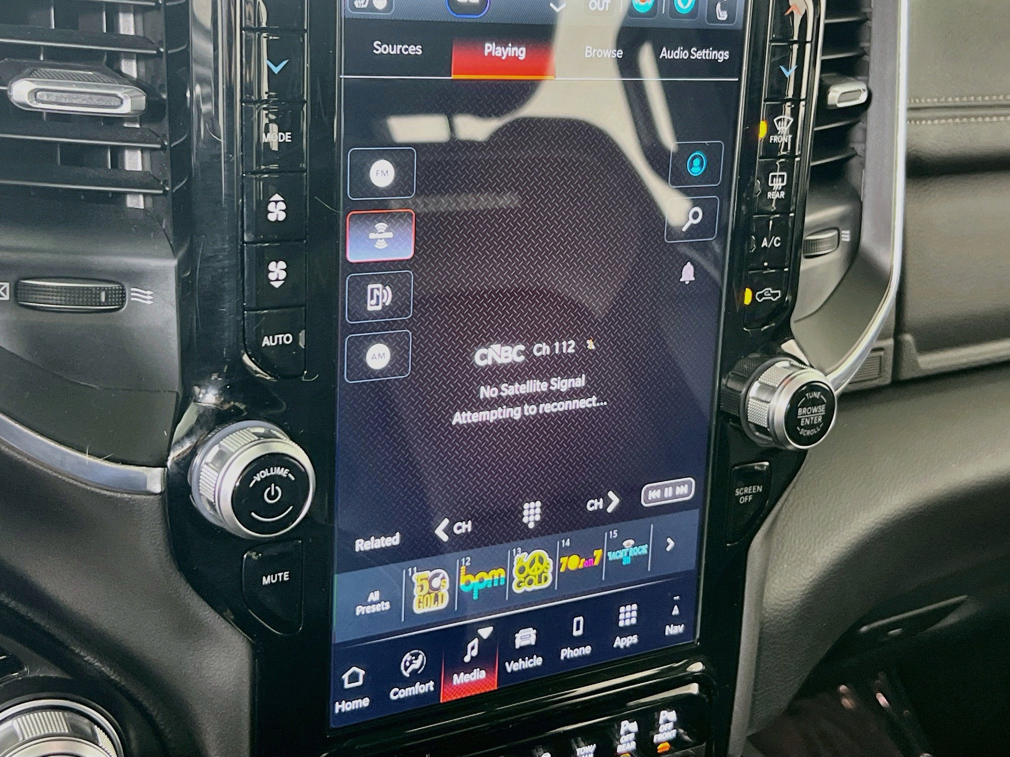 Used 2023 RAM 1500 Laramie image 15