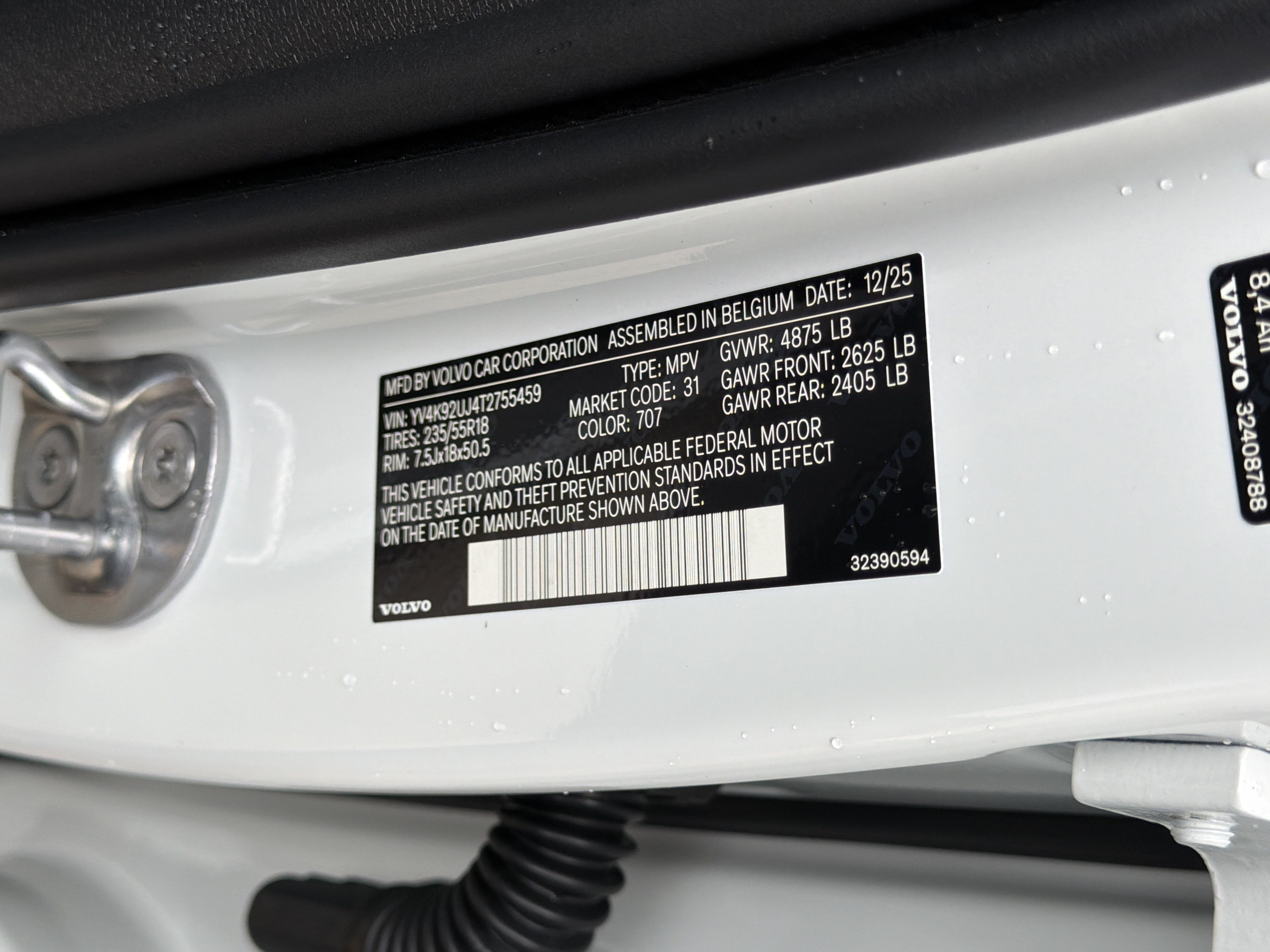 New 2026 Volvo XC40 B4 Core FWD image 37