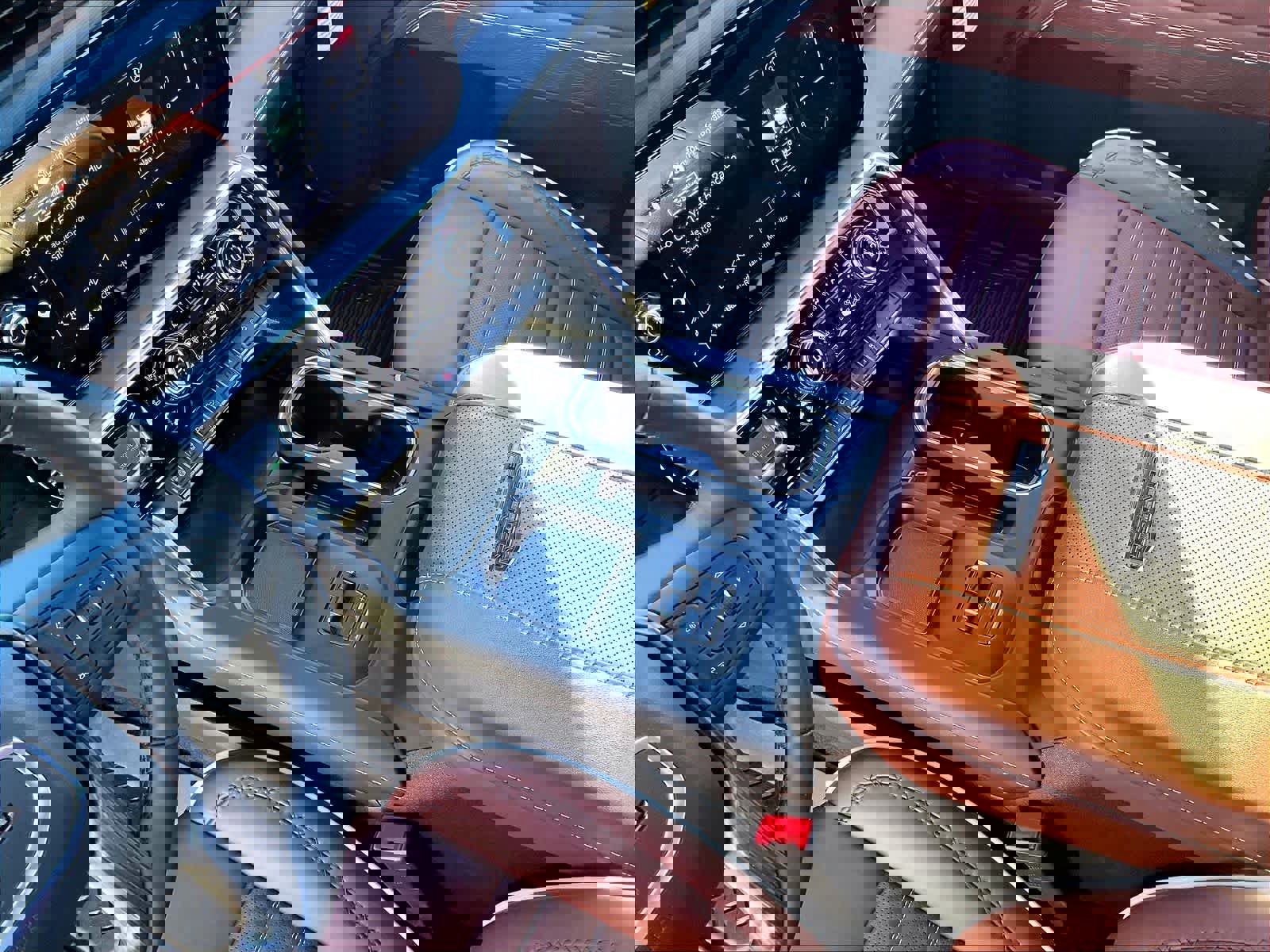 Used 2025 GMC Sierra 2500 Denali Ultimate w/ Max Trailering Package image 19