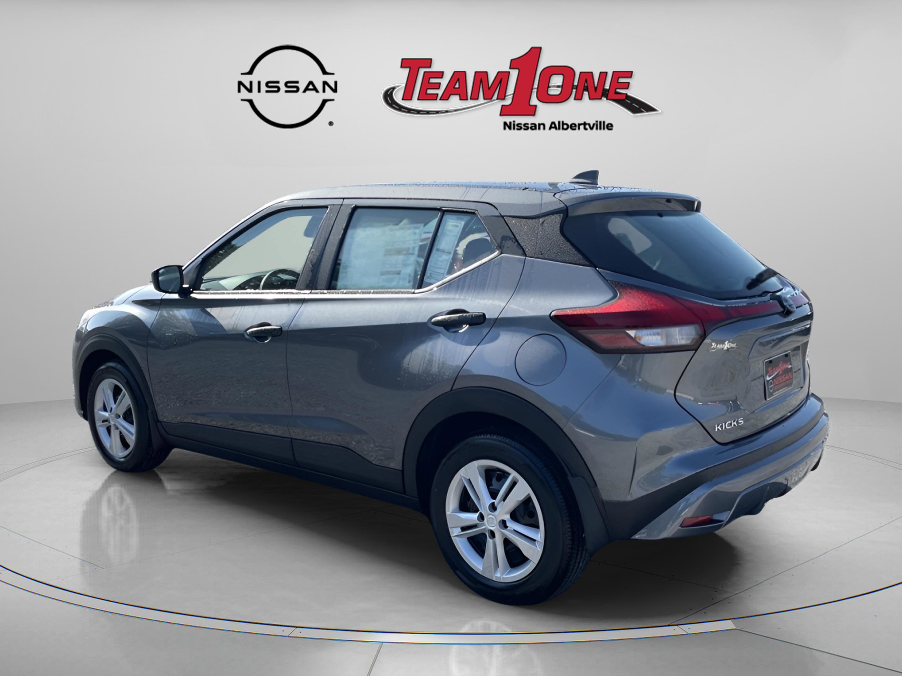 New 2025 Nissan Kicks Play S FWD image 4