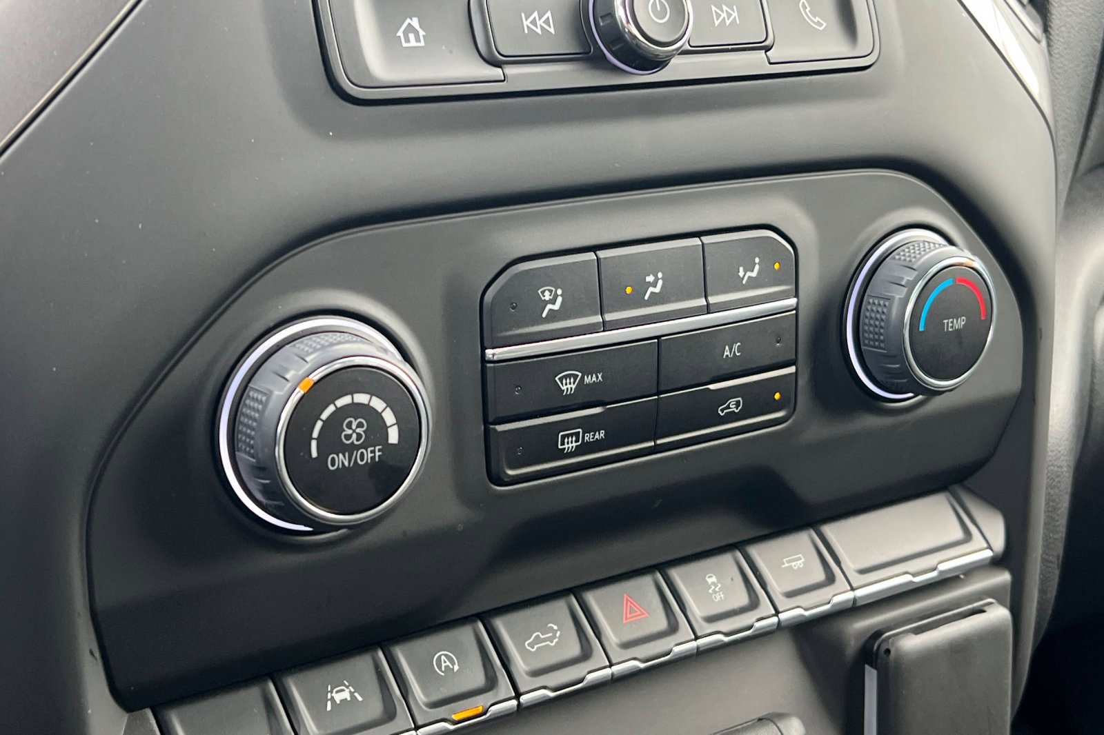 Used 2025 Chevrolet Silverado 1500 Custom w/ Rally Edition image 28