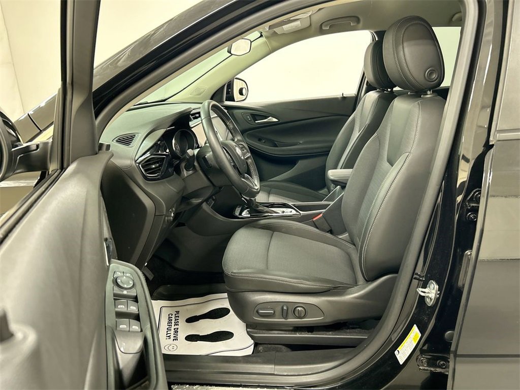 Used 2023 Buick Encore GX Preferred w/ Cold Weather Comfort Package image 9