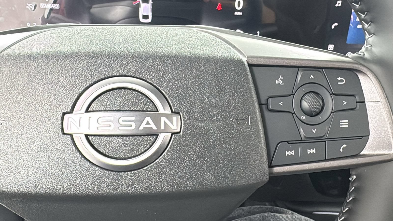Used 2026 Nissan Sentra SV w/ SV Convenience Package FWD image 20