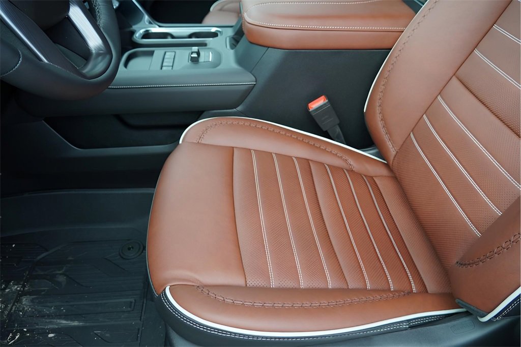 New 2026 GMC Sierra 2500 Denali Ultimate w/ Max Trailering Package image 12