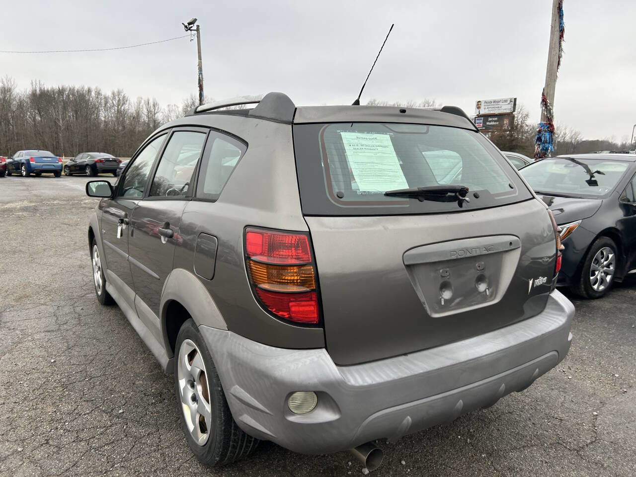 Used 2006 Pontiac Vibe w/ Preferred Package FWD image 5