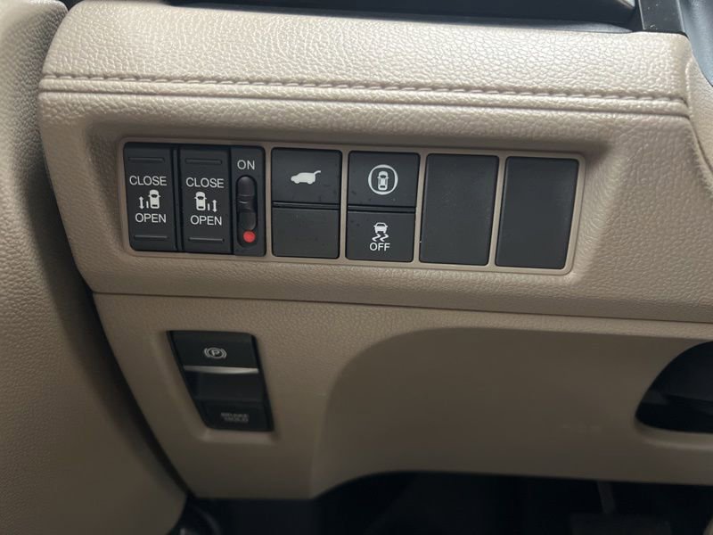 Used 2024 Honda Odyssey EX-L image 23