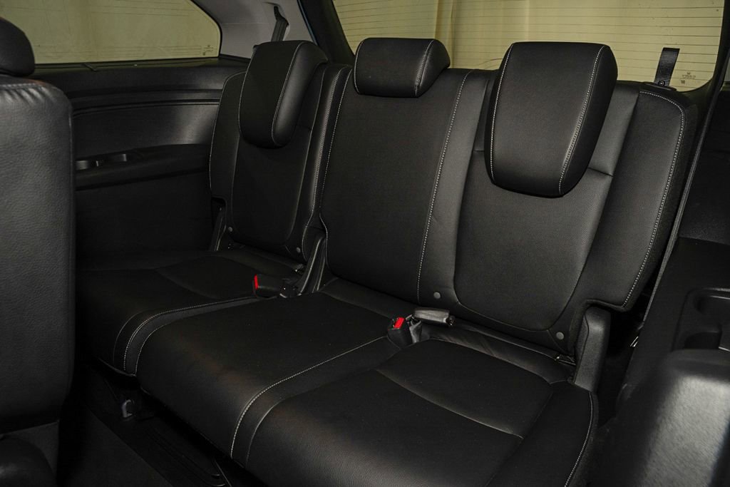 Used 2023 Honda Odyssey Touring image 11