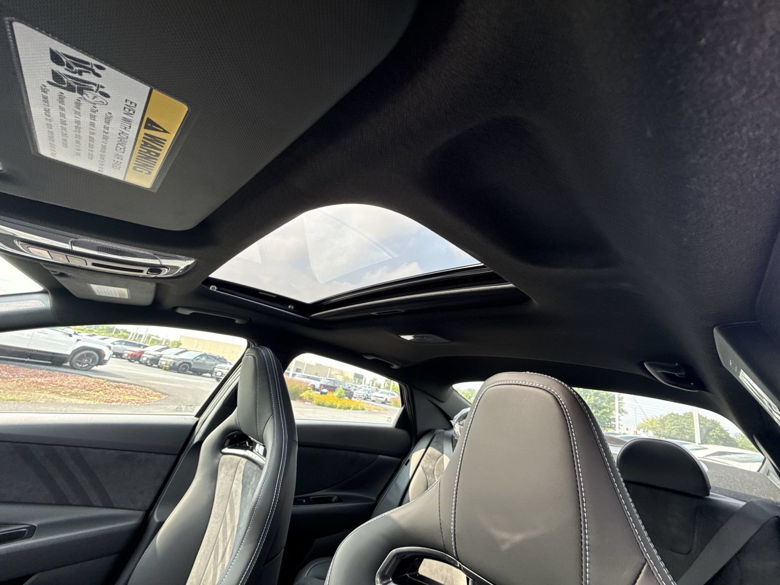 New 2026 Hyundai Elantra N FWD image 23