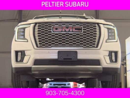 Used 2021 GMC Yukon Denali w/ Denali Premium Package image 3