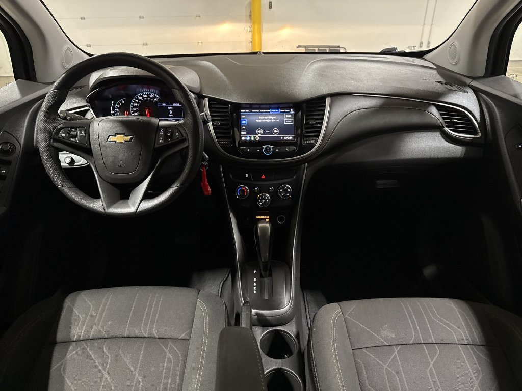 Used 2020 Chevrolet Trax LT FWD image 10