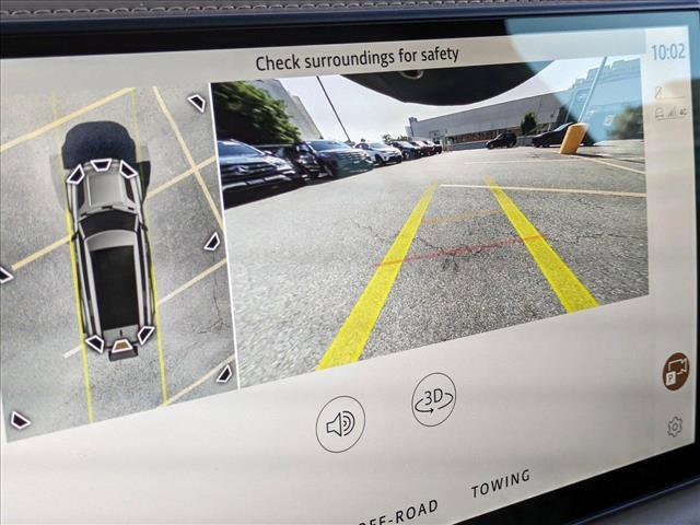 New 2025 Land Rover Defender 130 S image 13