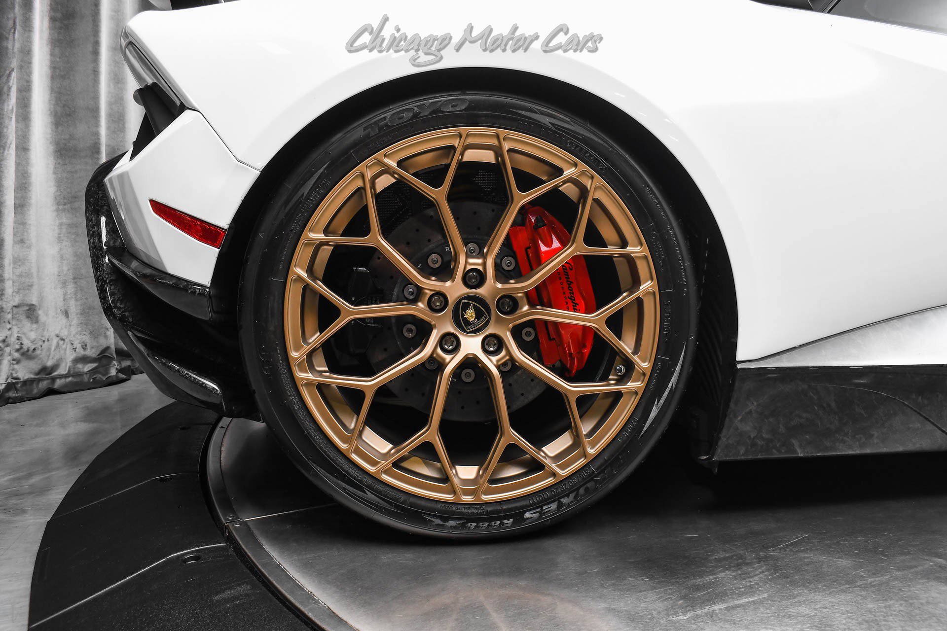 Used 2018 Lamborghini Huracan Performante image 49