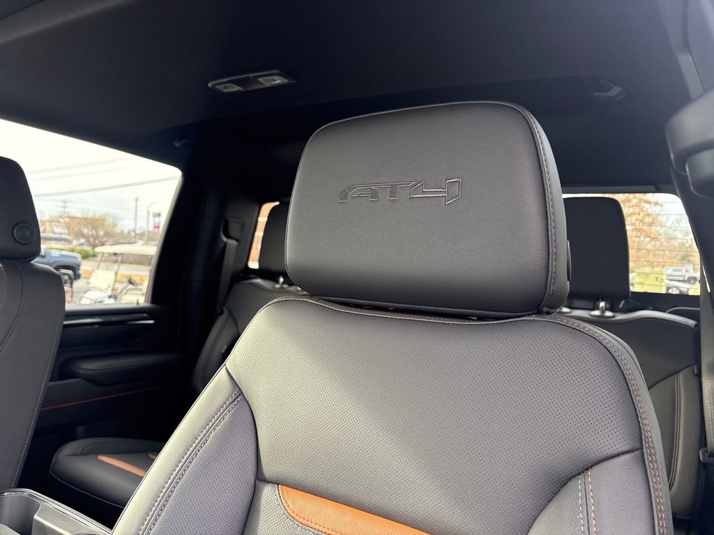 New 2026 GMC Sierra 2500 AT4 w/ AT4 Premium Plus Package image 19