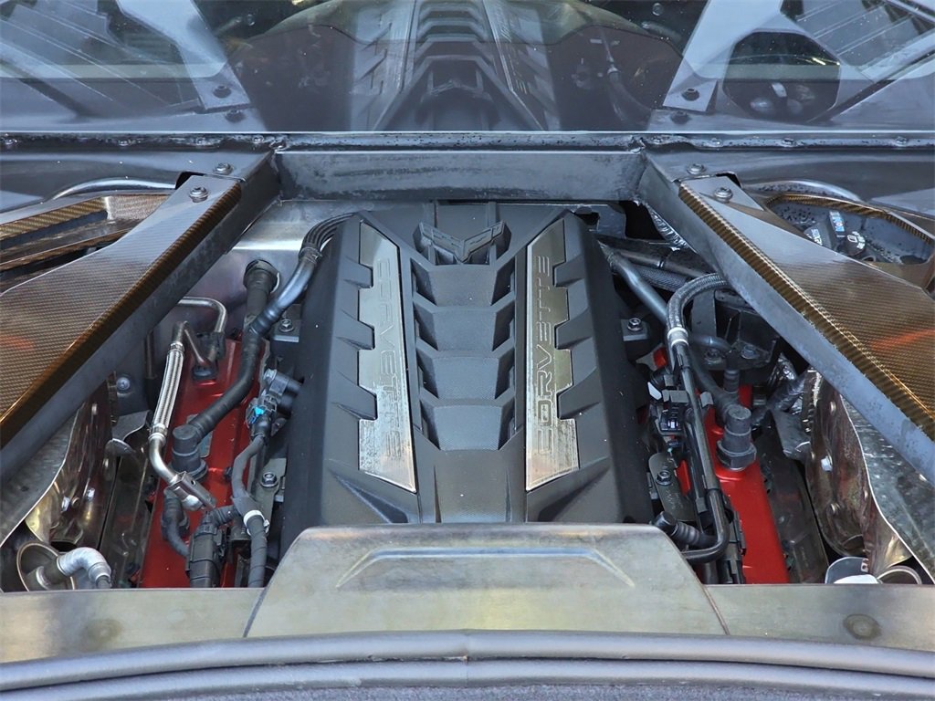 Used 2021 Chevrolet Corvette Stingray Premium Cpe w/ Z51 Performance Package image 16