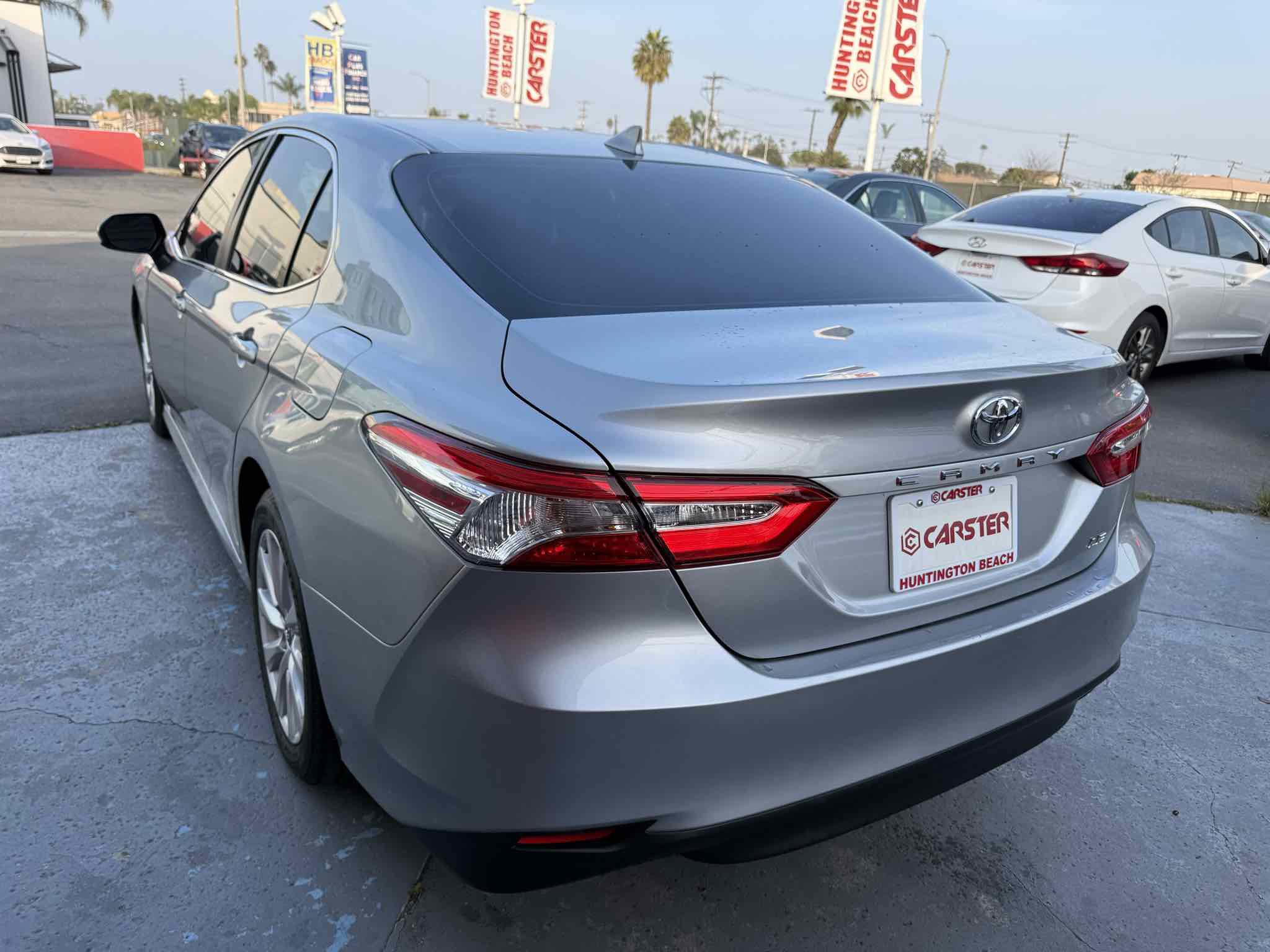 Used 2019 Toyota Camry LE image 19