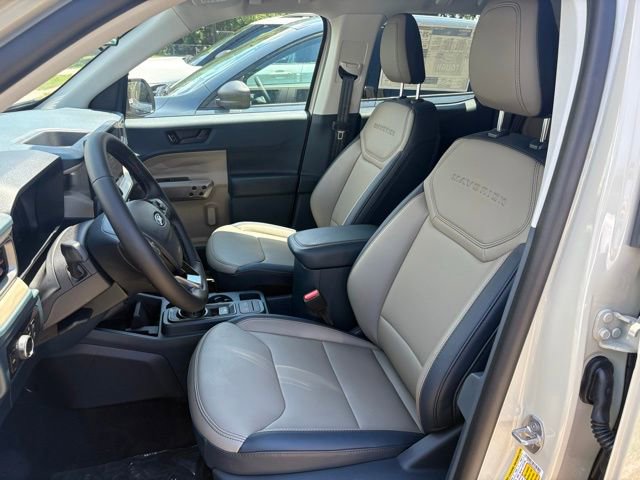 New 2025 Ford Maverick Lariat image 9