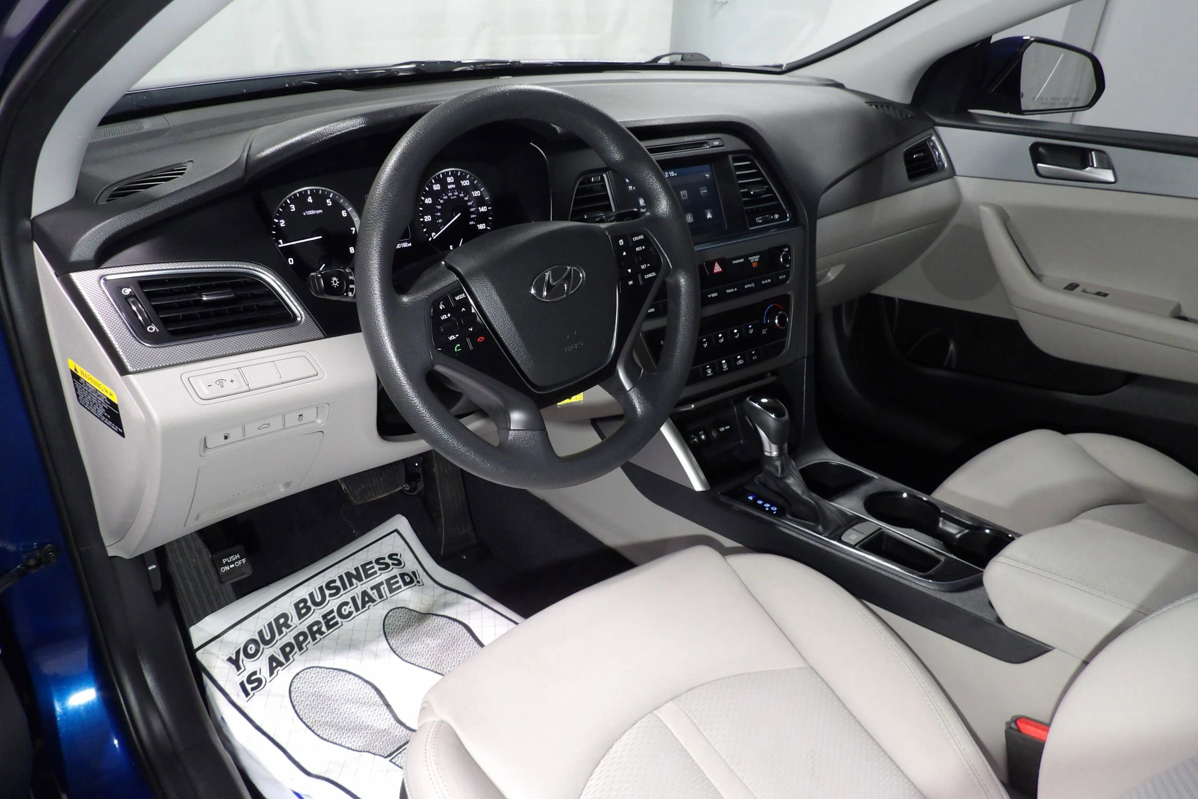 Used 2017 Hyundai Sonata SE image 10