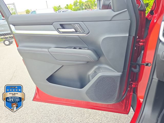 New 2027 GMC Terrain Elevation w/ Elevation Premium Package FWD image 19
