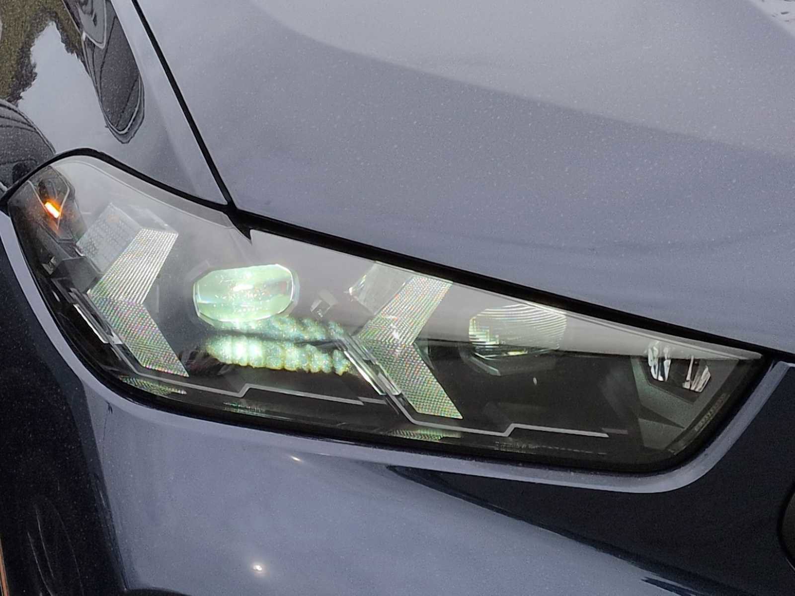 New 2026 BMW X6 xDrive40i w/ Climate Comfort Package image 11